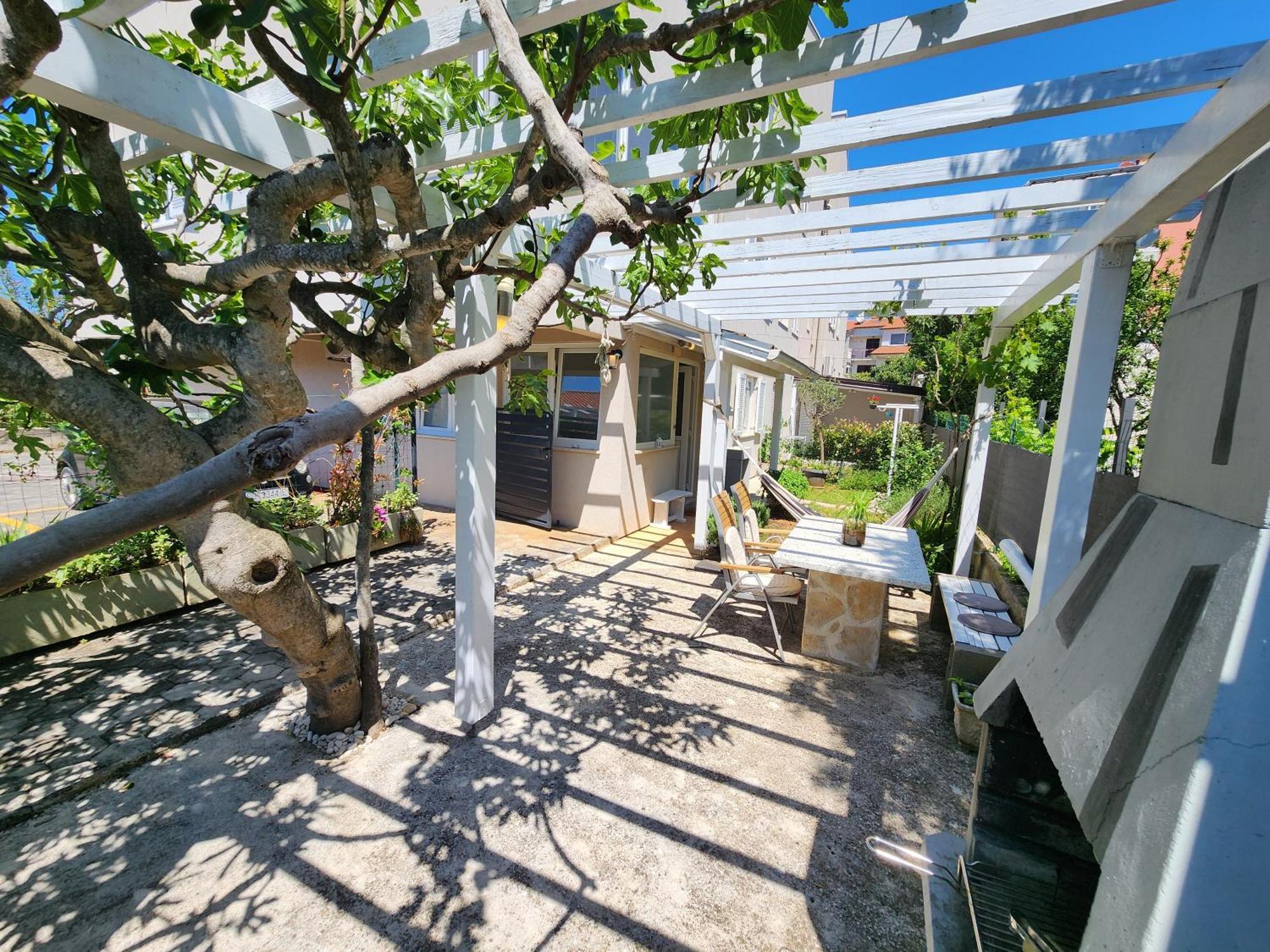 Apartment Lucija โรวีน ภายนอก รูปภาพ